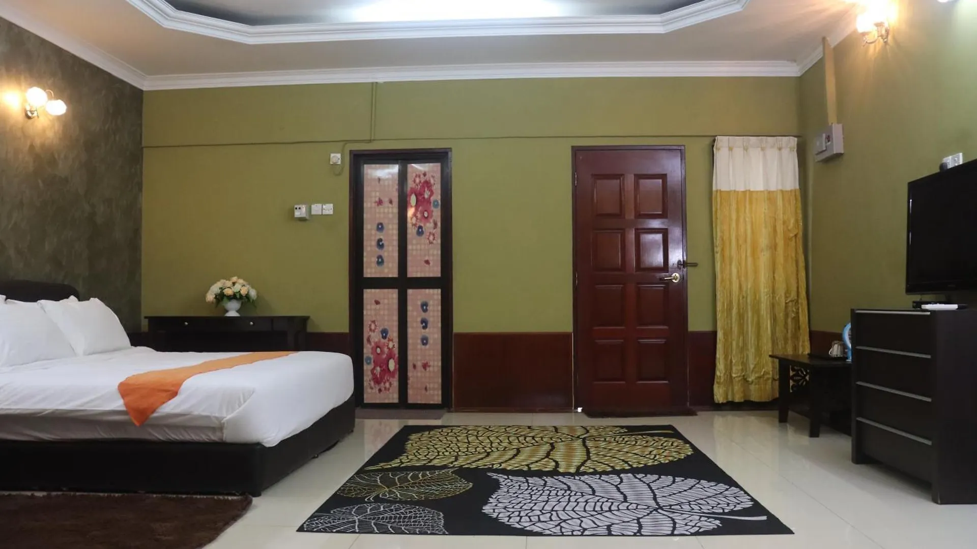 Hotel Bunga Raya Resort Parit Buntar